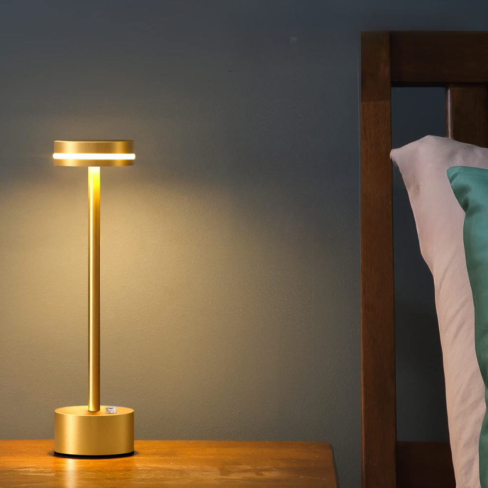 Bordlampe – neutralt design – til indendørs brug
