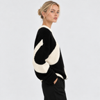 Oversized Colorblock Sweater til Damer - Abstrakt Mønster Strik