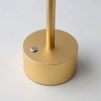 Bordlampe – neutralt design – til indendørs brug