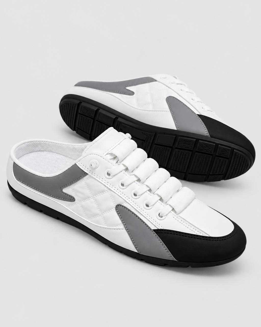 Baglåse Slip-On Mules til Herrer - Flad Sål, Quiltet Panel Overdel