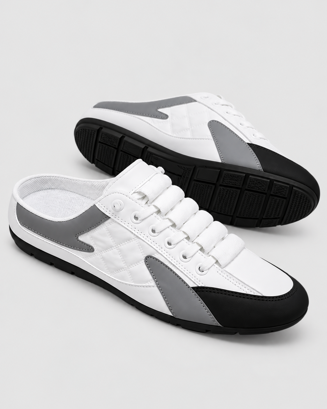Baglåse Slip-On Mules til Herrer - Flad Sål, Quiltet Panel Overdel