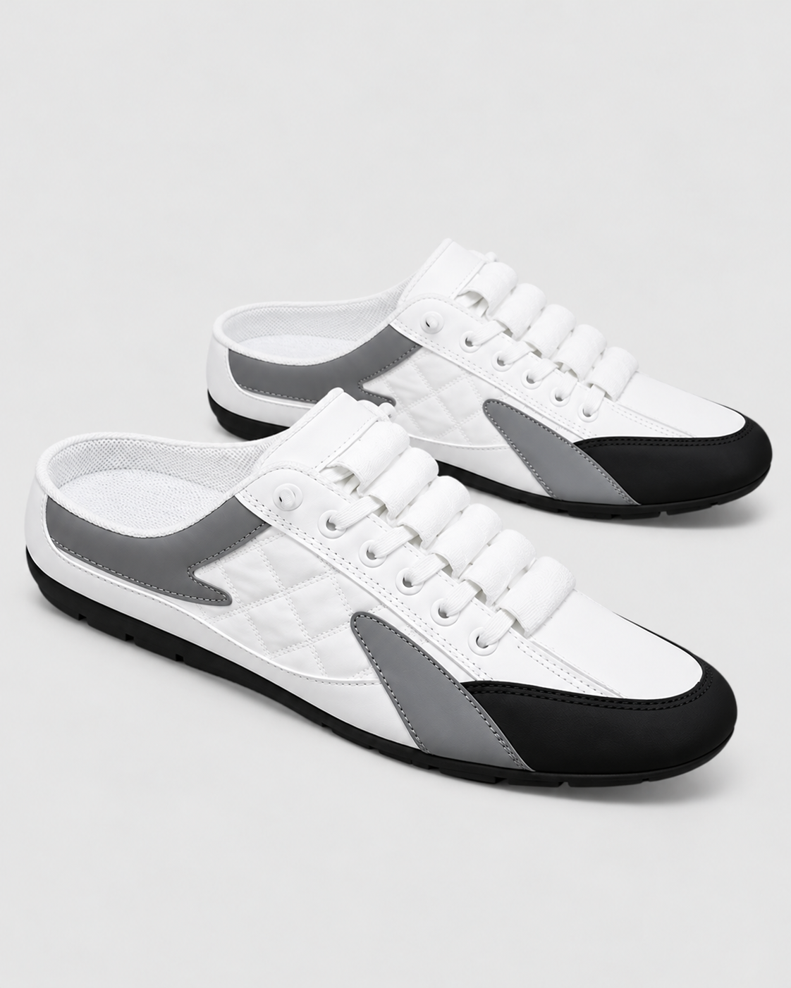 Baglåse Slip-On Mules til Herrer - Flad Sål, Quiltet Panel Overdel
