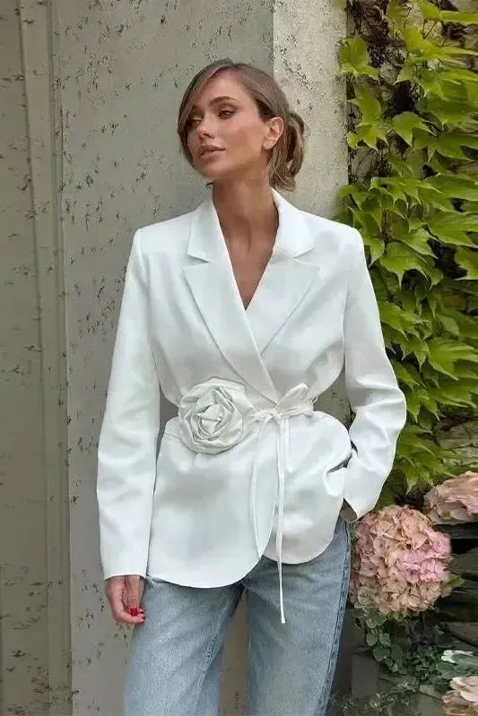Dame blazer med taljebælte elegant pasform