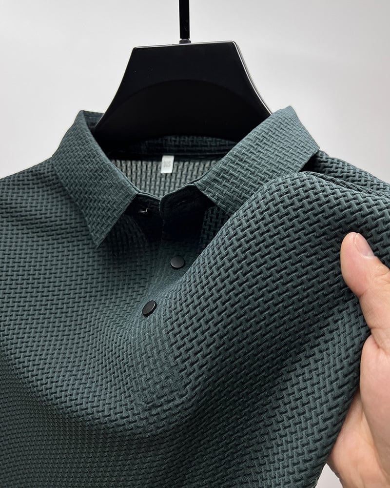 August button-up skjorte – klassisk design og alsidig pasform