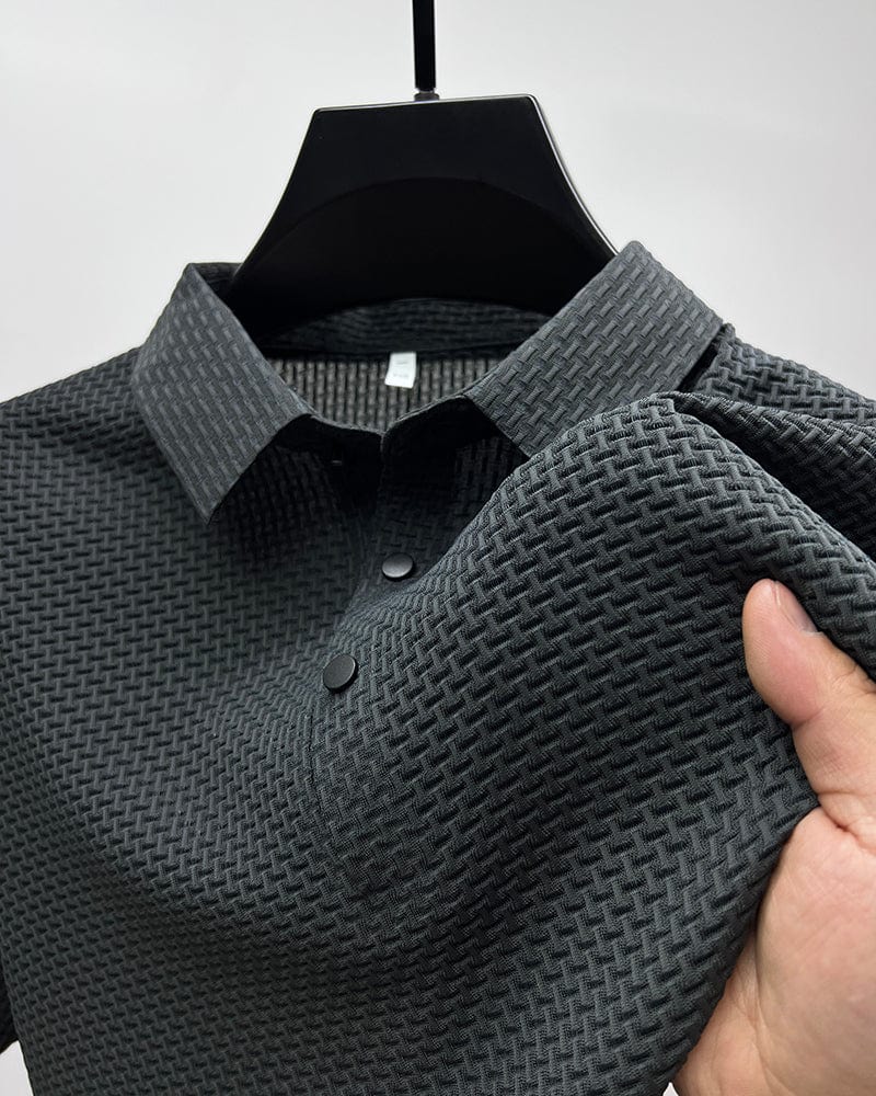 August button-up skjorte – klassisk design og alsidig pasform