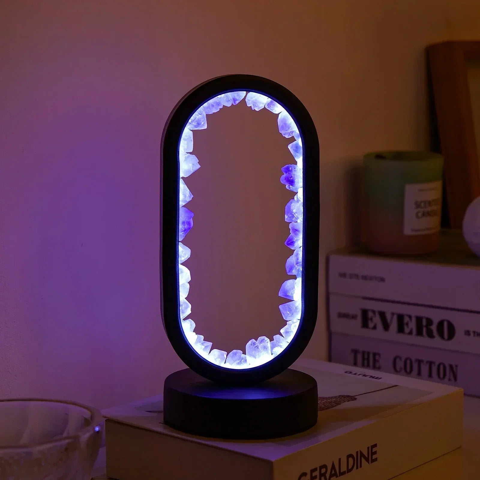 AmethystAura ametystlampe – håndlavet, indendørs brug