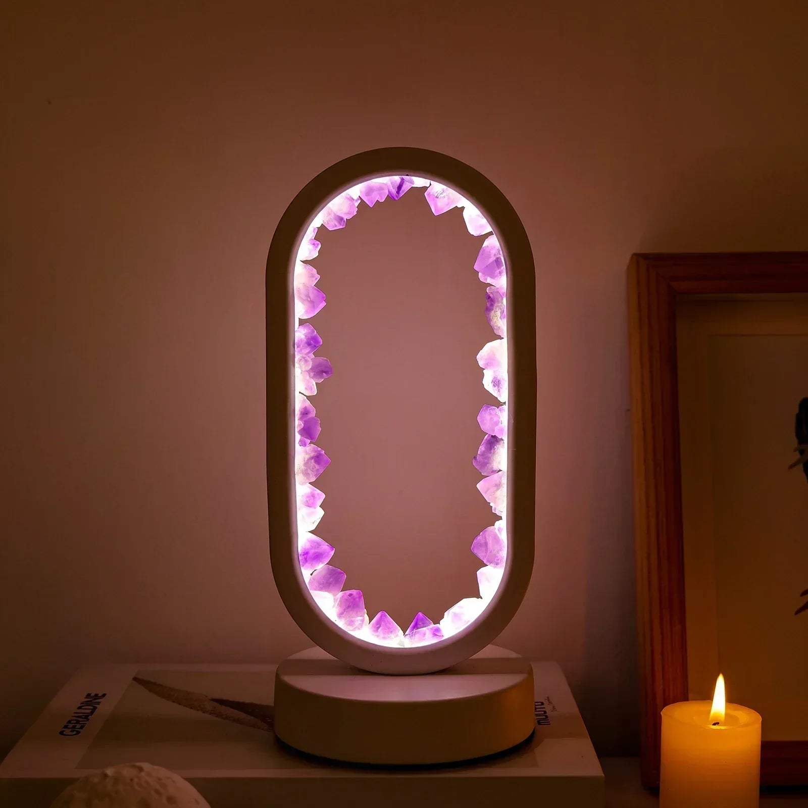 AmethystAura ametystlampe – håndlavet, indendørs brug