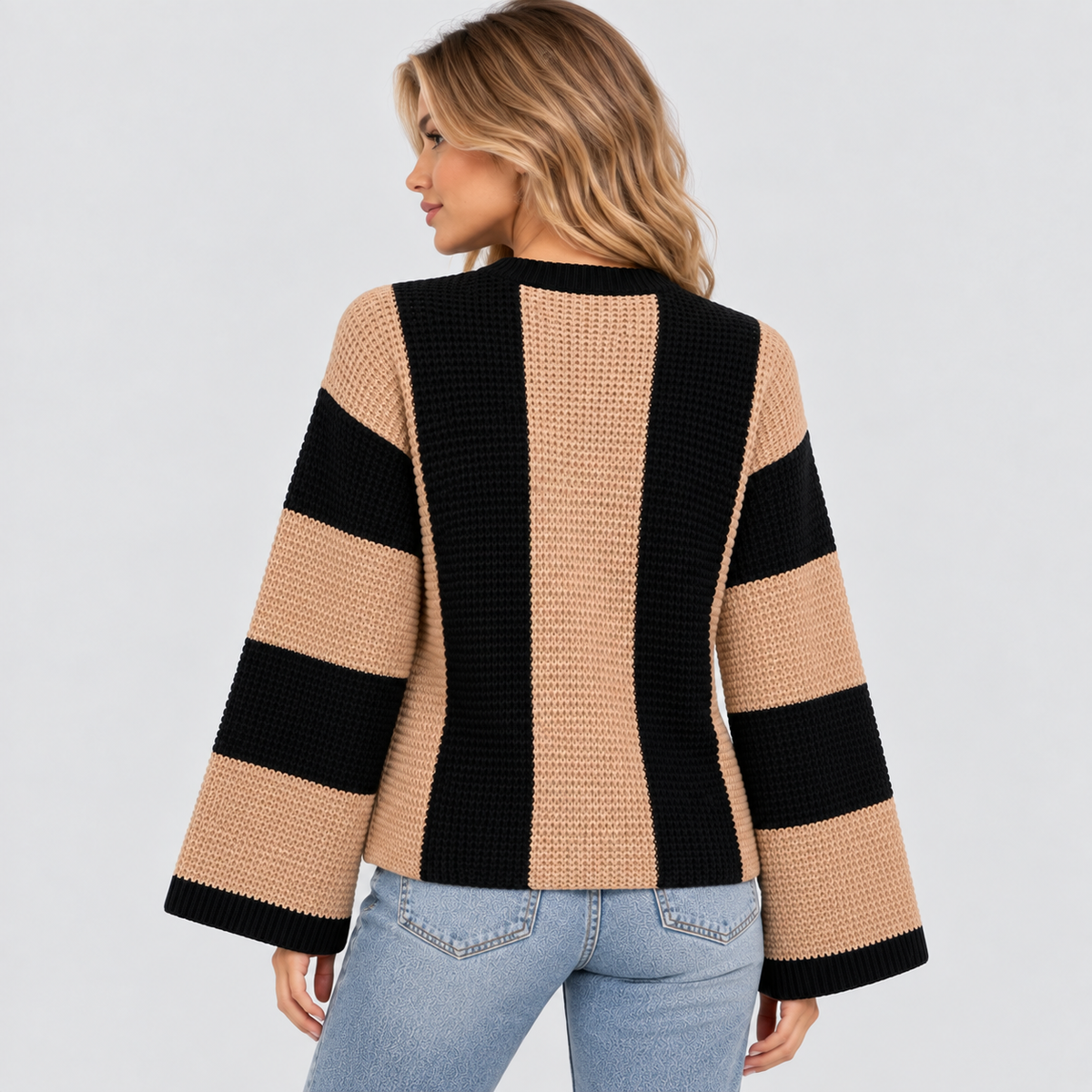 Stribet Sweater til Damer - Tan og Sort Blokstribet Strik
