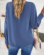 Elegant bluse med flæser