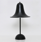 Batteridrevet bordlampe med klassisk top