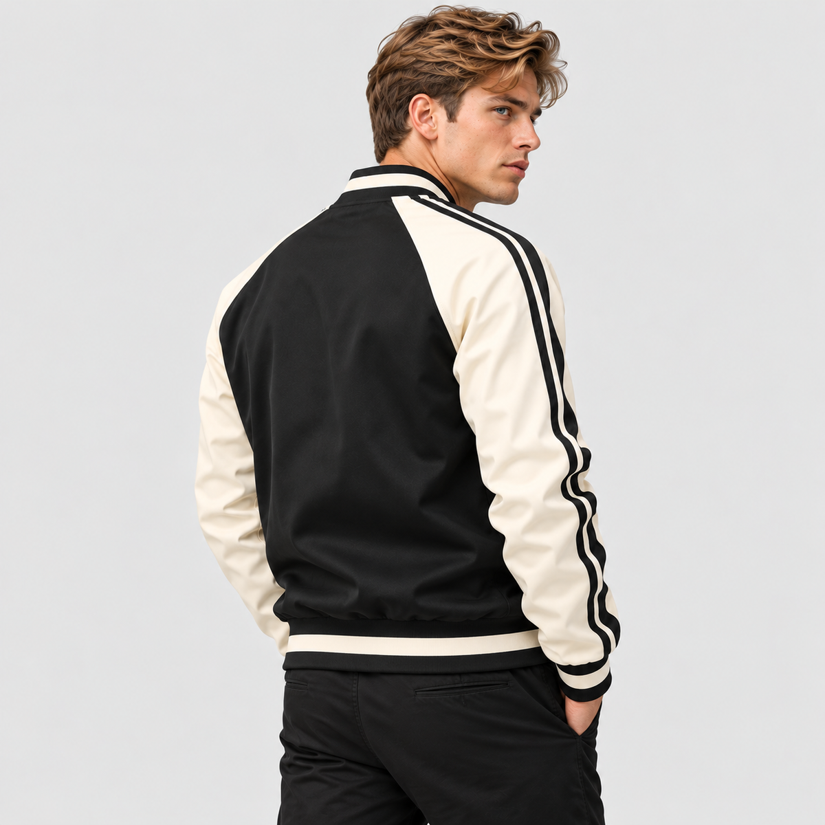 Colorblock Varsityjakke - Ribbet Krave med Stribede Ærmer