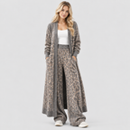 Todelt Sæt med Leopardprint til Damer - Cardigan og Brede Bukser