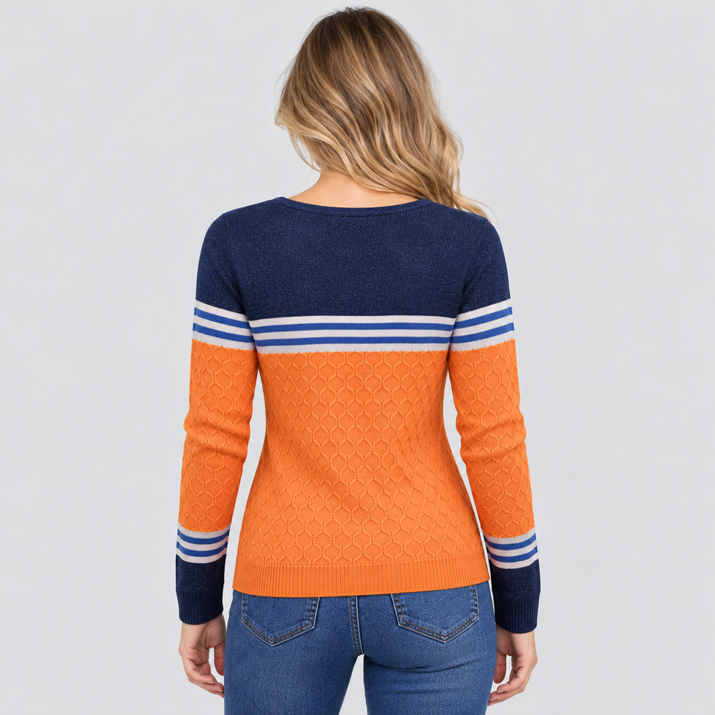 Colorblock Sweater til Damer - Rund Hals, Knapdetalje