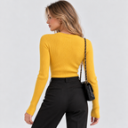 Ribstrikket Sweater med Knaplukning til Damer - Strækstrik