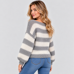 Stribet Sweater med Bådhals til Damer - Strik med Faldende Skuldre