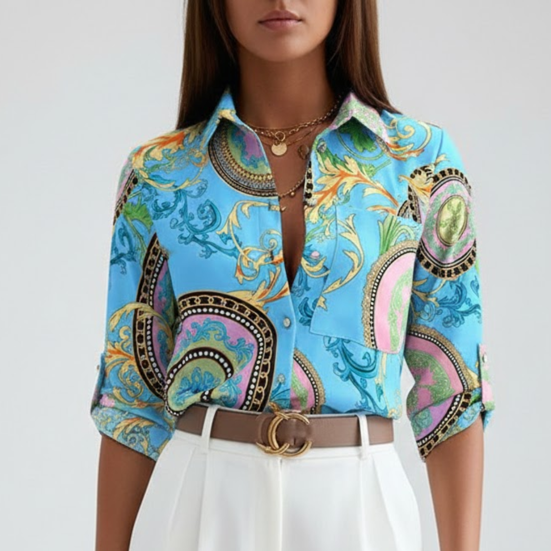 Damebluse med klassisk krave