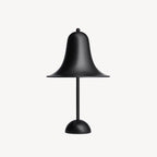 Batteridrevet bordlampe med klassisk top