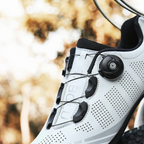 Cykelsko med ergonomisk sål